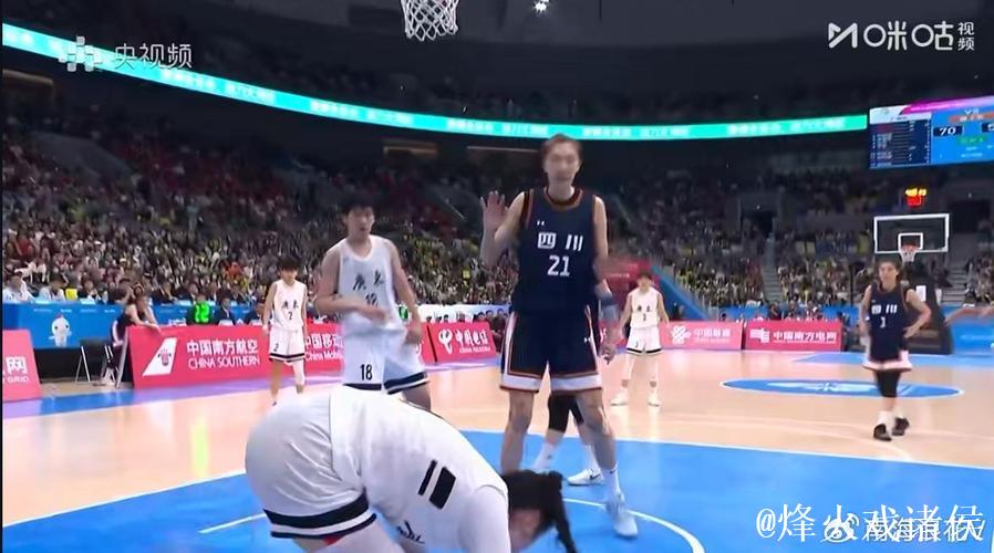 太牛了！三分8投5中砍19分，多次点名单打大秋，付政浩: 国手风番